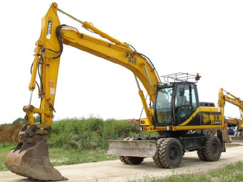 JCB Large Excavator JS200W Wheel