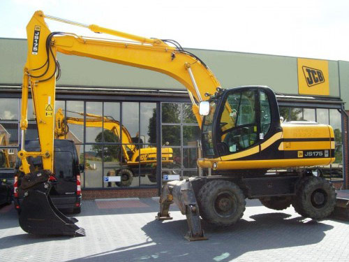 JCB Large Excavator JS175W Wheel