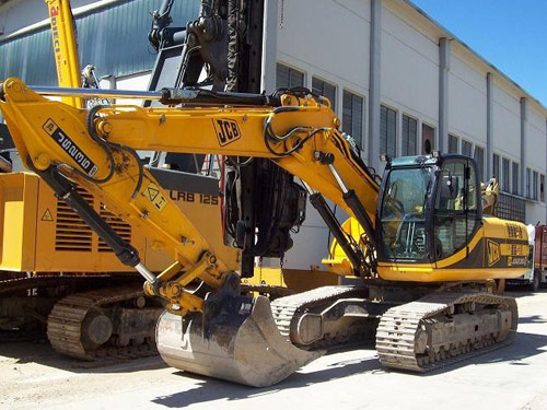 JCB Large Excavator JS235 HD Crawler