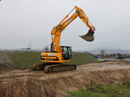 JCB Large Excavator JZ235 Crawler