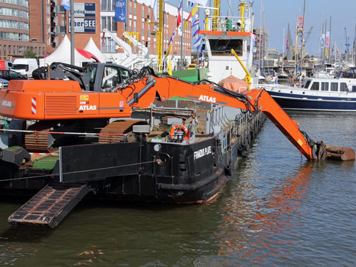 ATLAS Large Excavator 340 LC Crawler