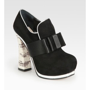 Miu Miu Runway Suede Bow Platform Booties - Women's Platform Pumps | Platformebi | პლატფორმები