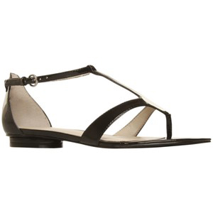 Nine West Couldbeluv Toe Post Strappy Sandals Patent Black - Women's Flat Sandals | Sandalebi | სანდალები